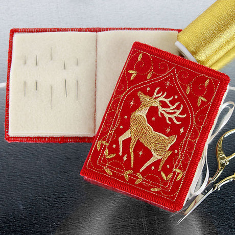 Reindeer Delights Needle Book (In-the-Hoop)