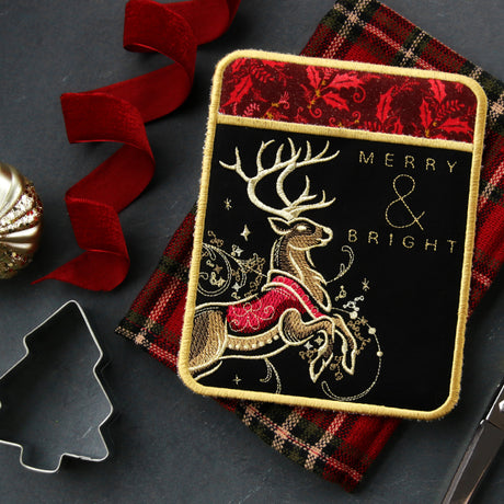 Gilded Mirage Reindeer Potholder (In-the-Hoop)