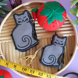 Midnight Cat Needle Book (In-the-Hoop)
