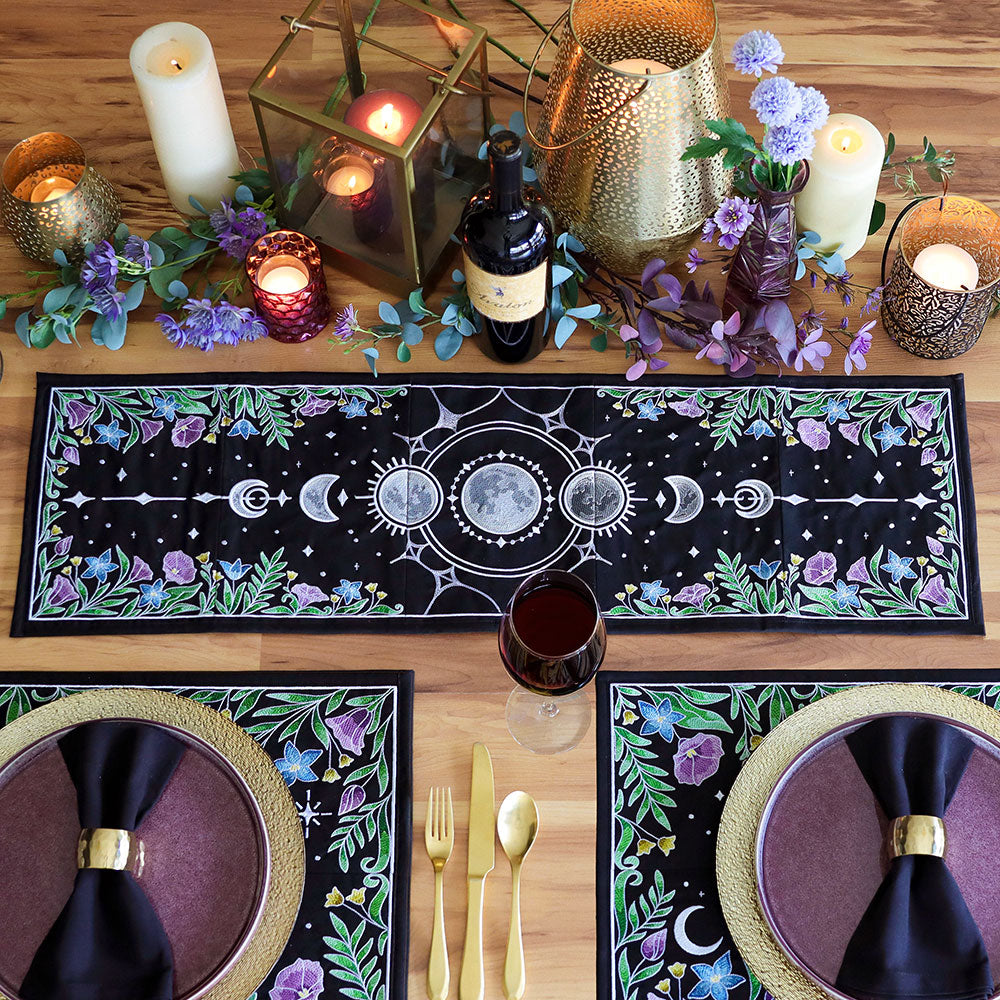 Lunar Blooms Table Runner Set – Urban Threads