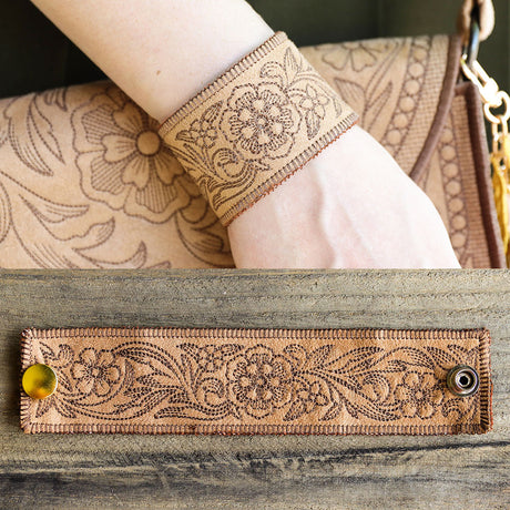 Western Leather Tooling Leather Cuff (In-the-Hoop)