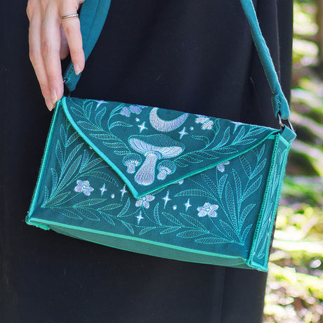 Lunar Cottagecore 3D Purse (In-the-Hoop)