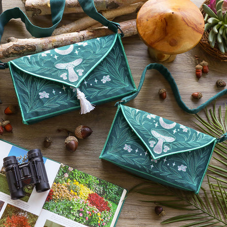 Lunar Cottagecore 3D Purse (In-the-Hoop)