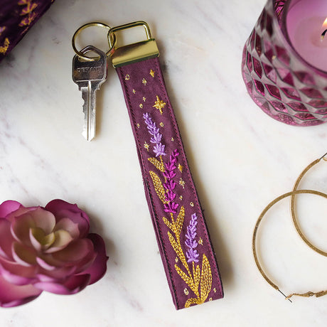 Gilded Lavender Wristlet Strap (In-the-Hoop)