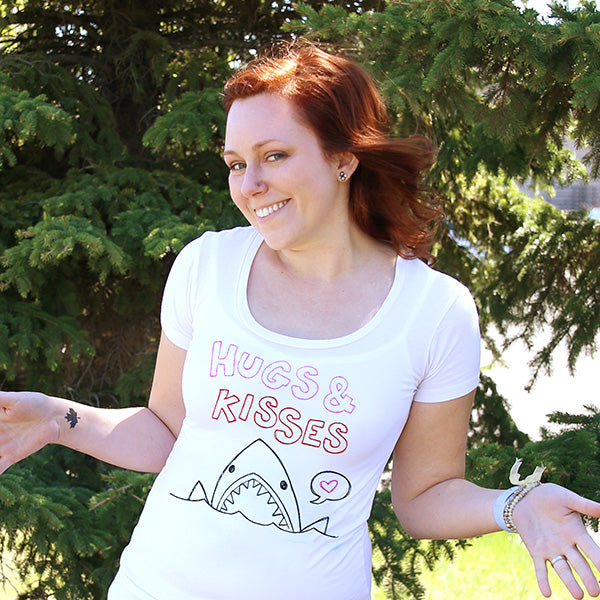 Fresh Tees - Hugs & Kisses