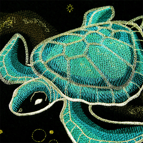 トゥルーアート Cosmic Sea - Turtle – Urban Threads