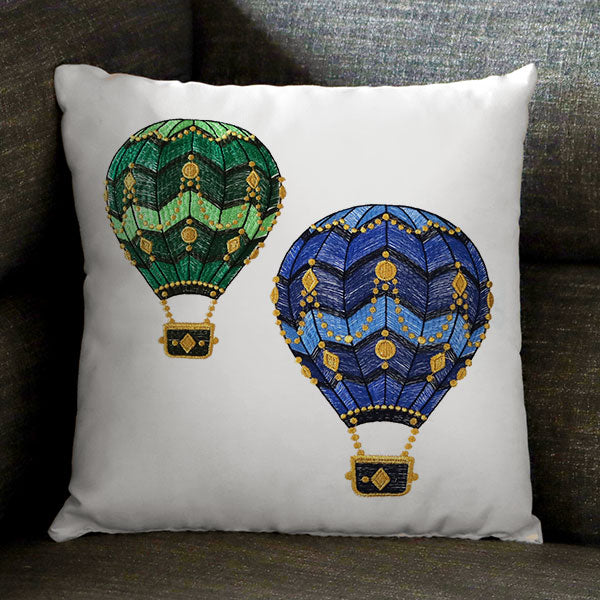 Hot air balloons over the sea ビーズ刺繍 Timeless Wonder Hot Air Balloon – Urban Threads