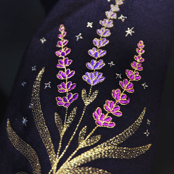 Gilded Lavender Feature