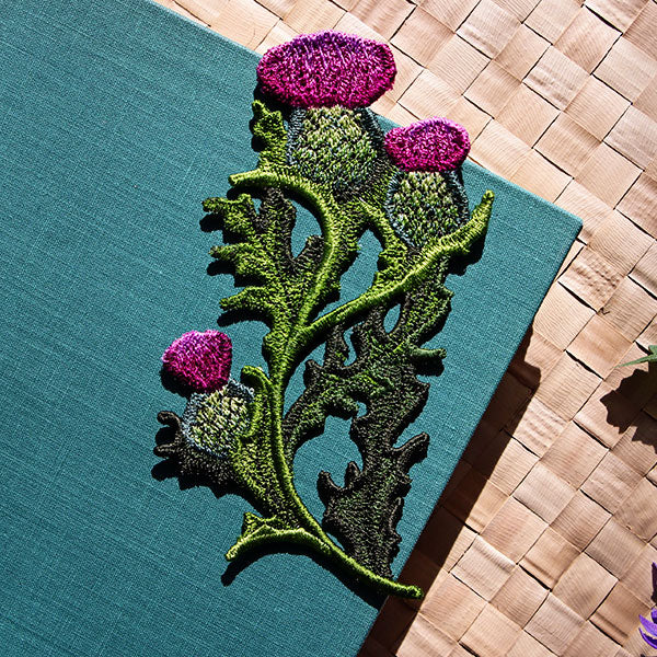 Majestic Garden - Thistle (Freestanding)