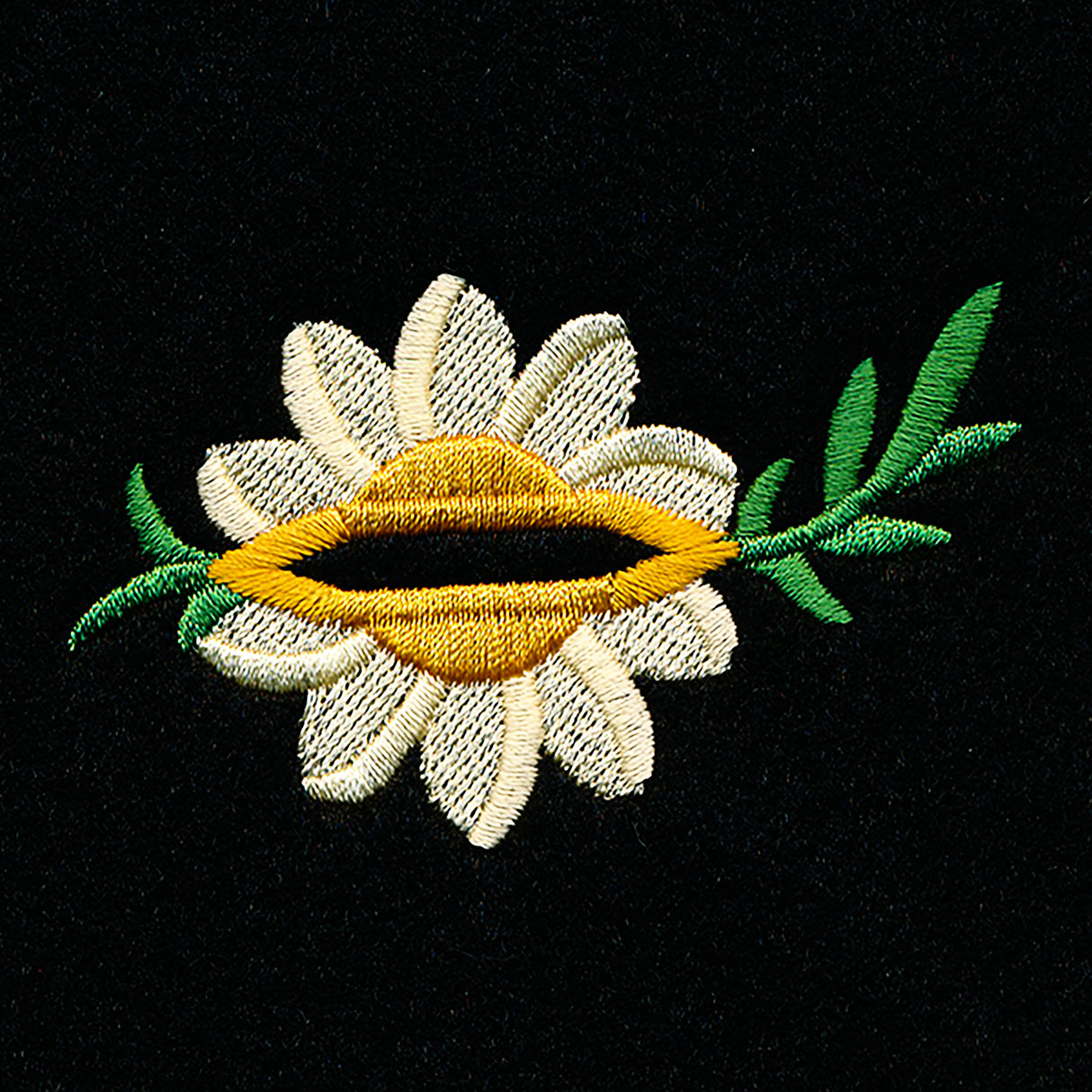 Cottage Garden Buttonhole - Daisy 2