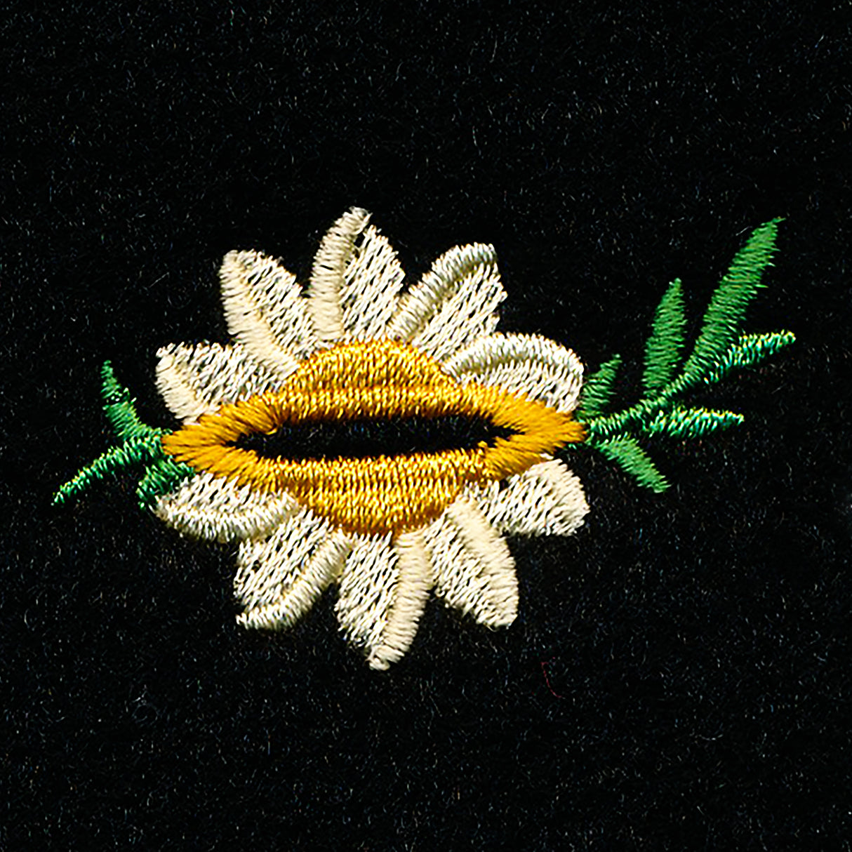 Cottage Garden Buttonhole - Daisy 2