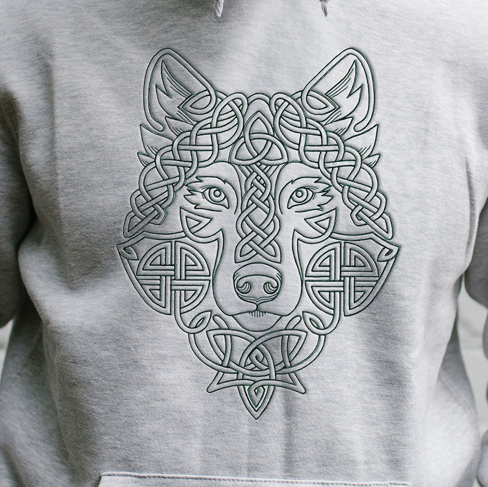 Simple Celtic Knotwork Wolf (Quilting)