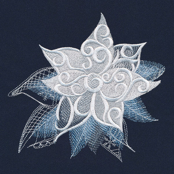 Snow Baroque - Poinsettia