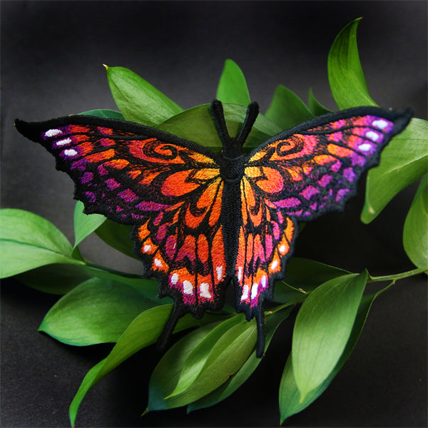 Bold Beauty Butterfly (Freestanding)
