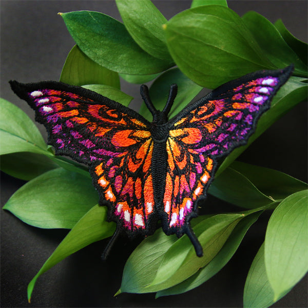 Bold Beauty Butterfly (Freestanding)