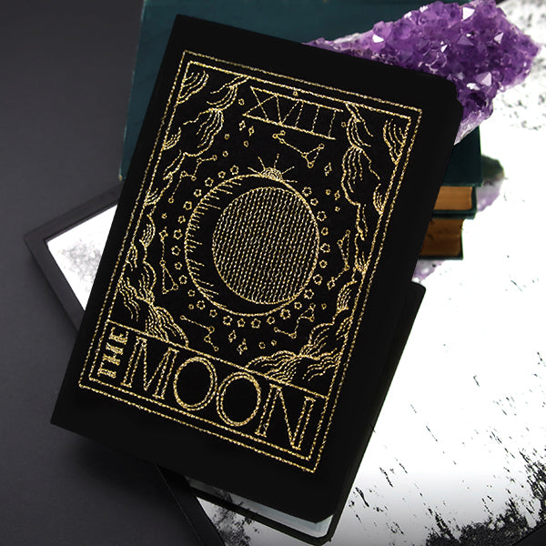 The Moon Tarot – Urban Threads