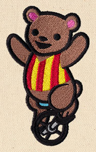 Too Cute Circus - Balancing Bear