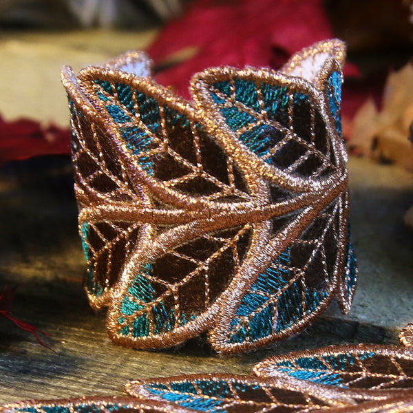 Autumn Glamour Cuff (In-the-Hoop)