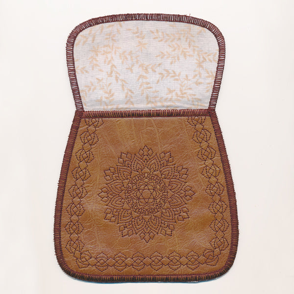 In a Stitch Leather Purse (In-the-Hoop)