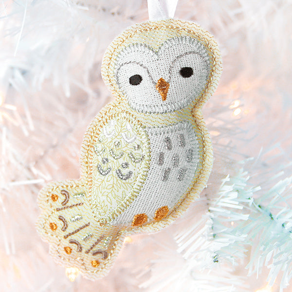 Yuletide Owl Ornament (In-the-Hoop)